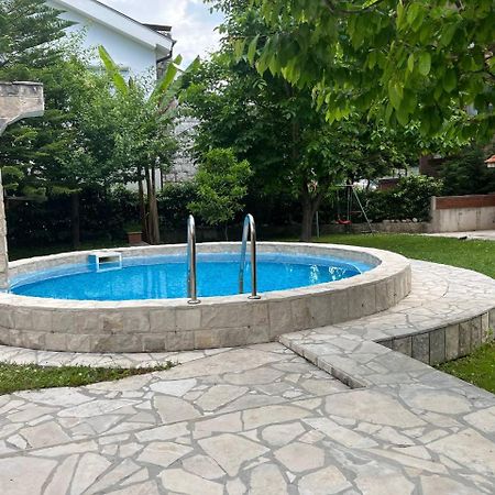 Apartments Apple Cat Montenegro Ko 비엘라 외부 사진