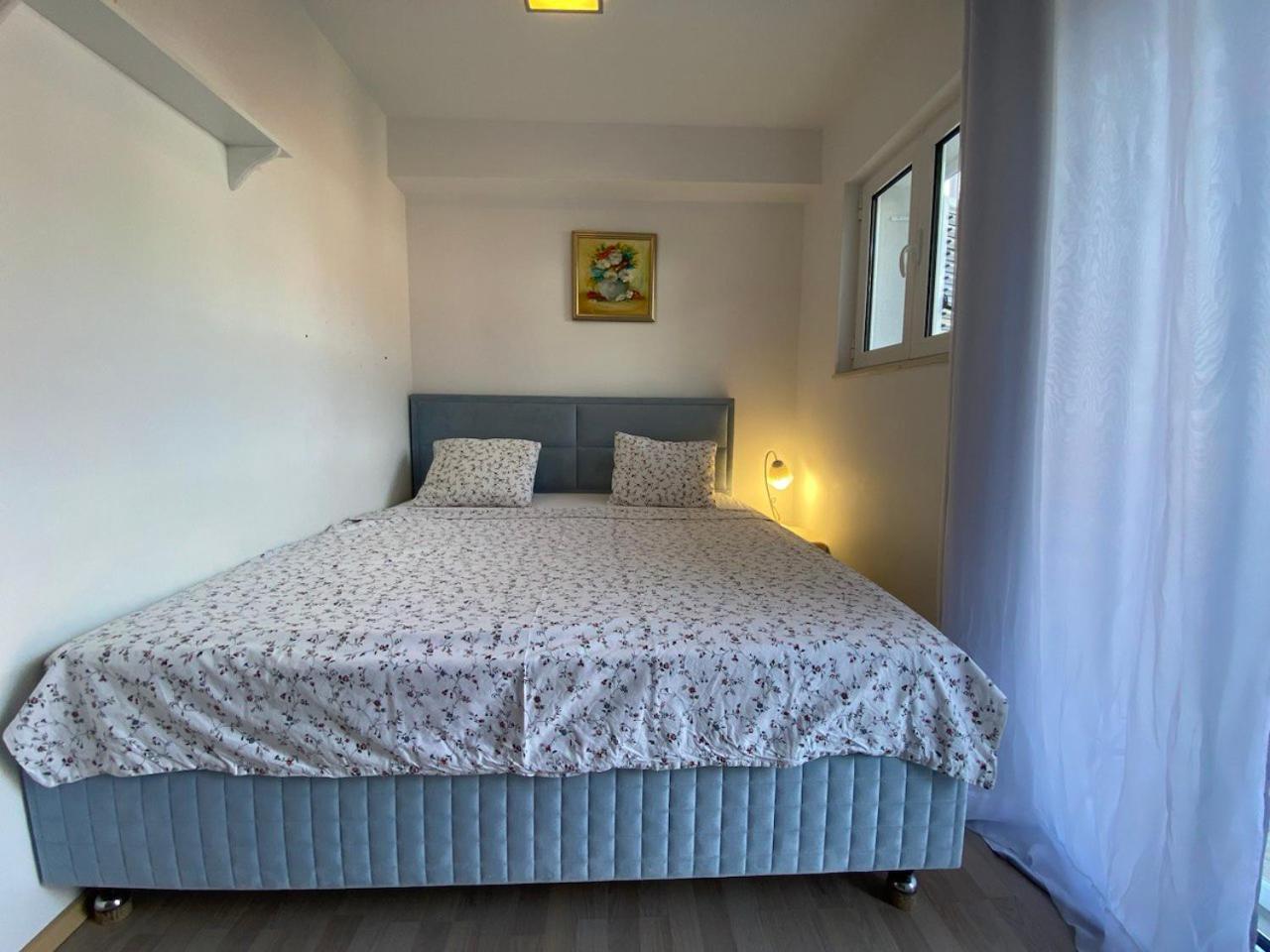 Apartments Apple Cat Montenegro Ko 비엘라 외부 사진