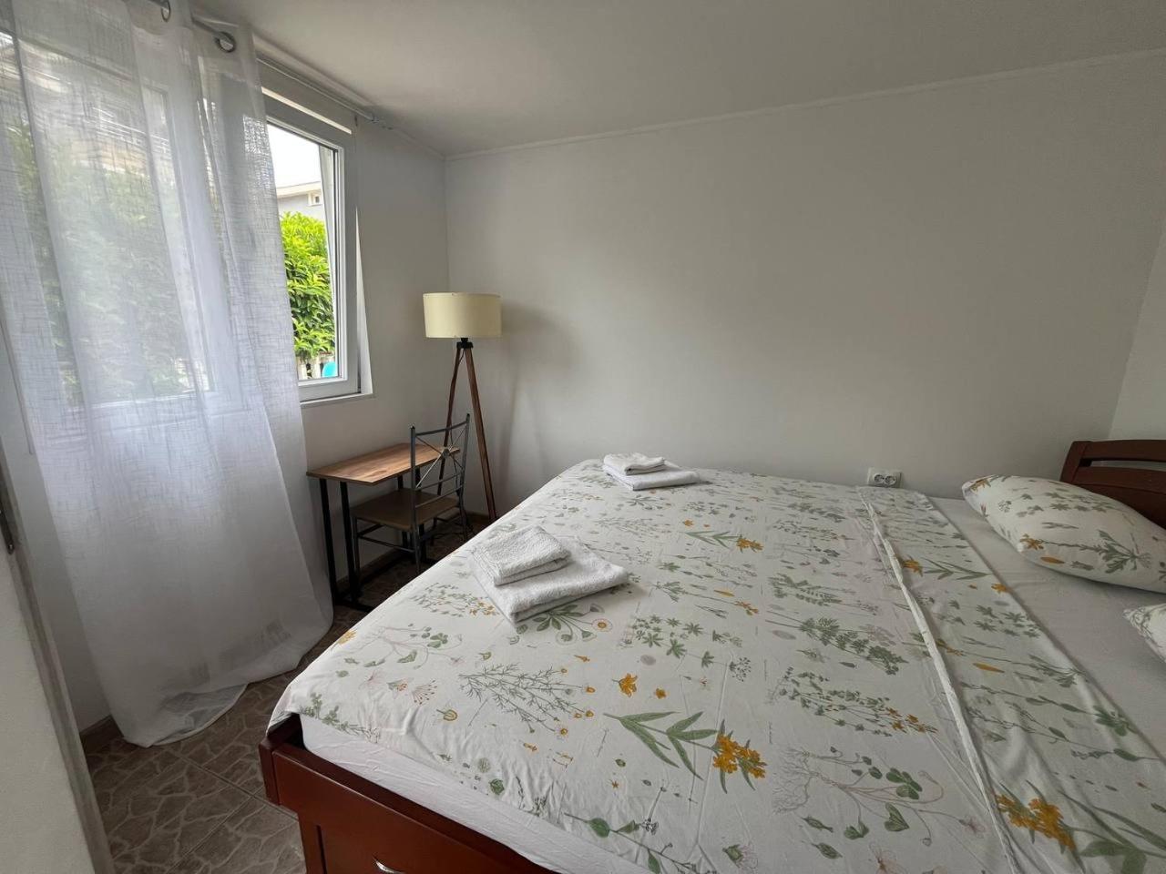 Apartments Apple Cat Montenegro Ko 비엘라 외부 사진