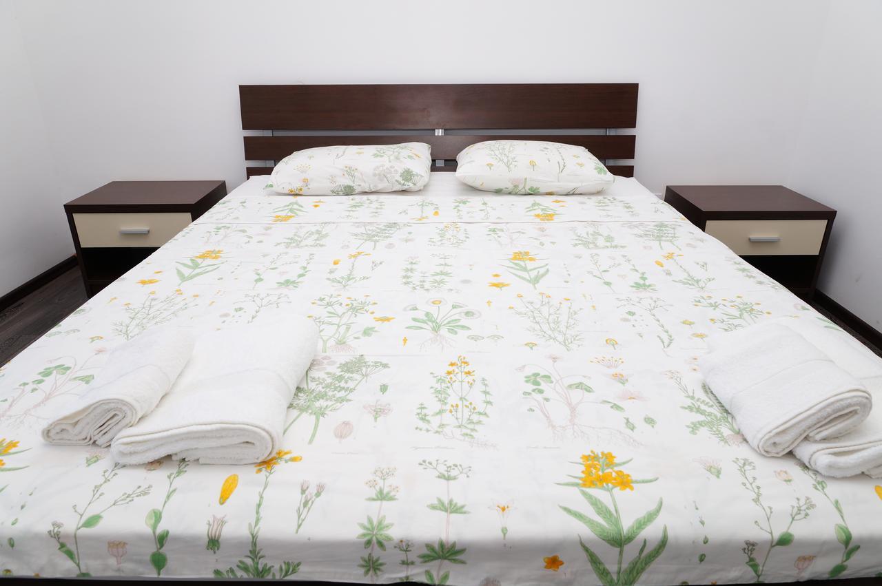 Apartments Apple Cat Montenegro Ko 비엘라 외부 사진