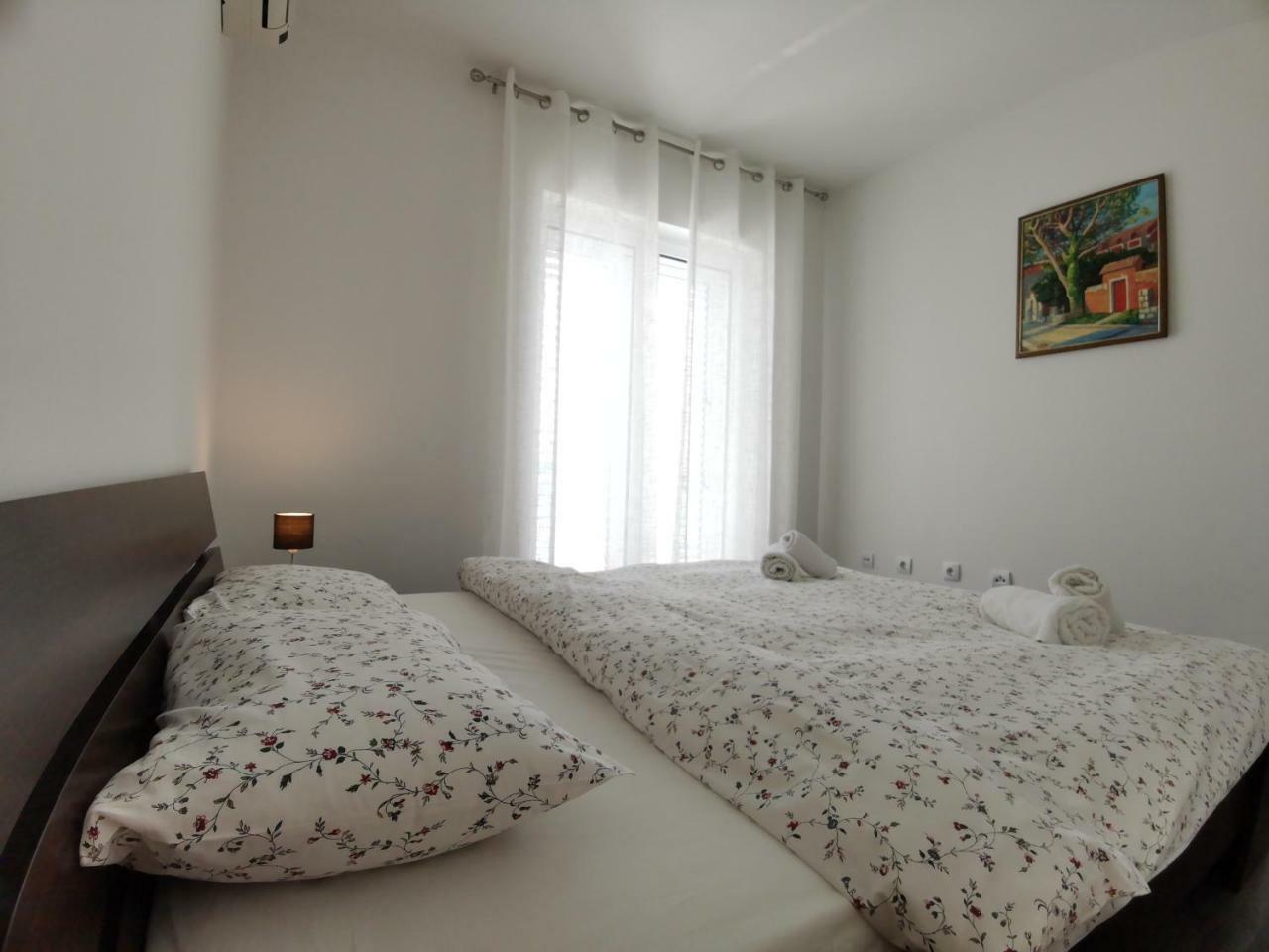 Apartments Apple Cat Montenegro Ko 비엘라 외부 사진